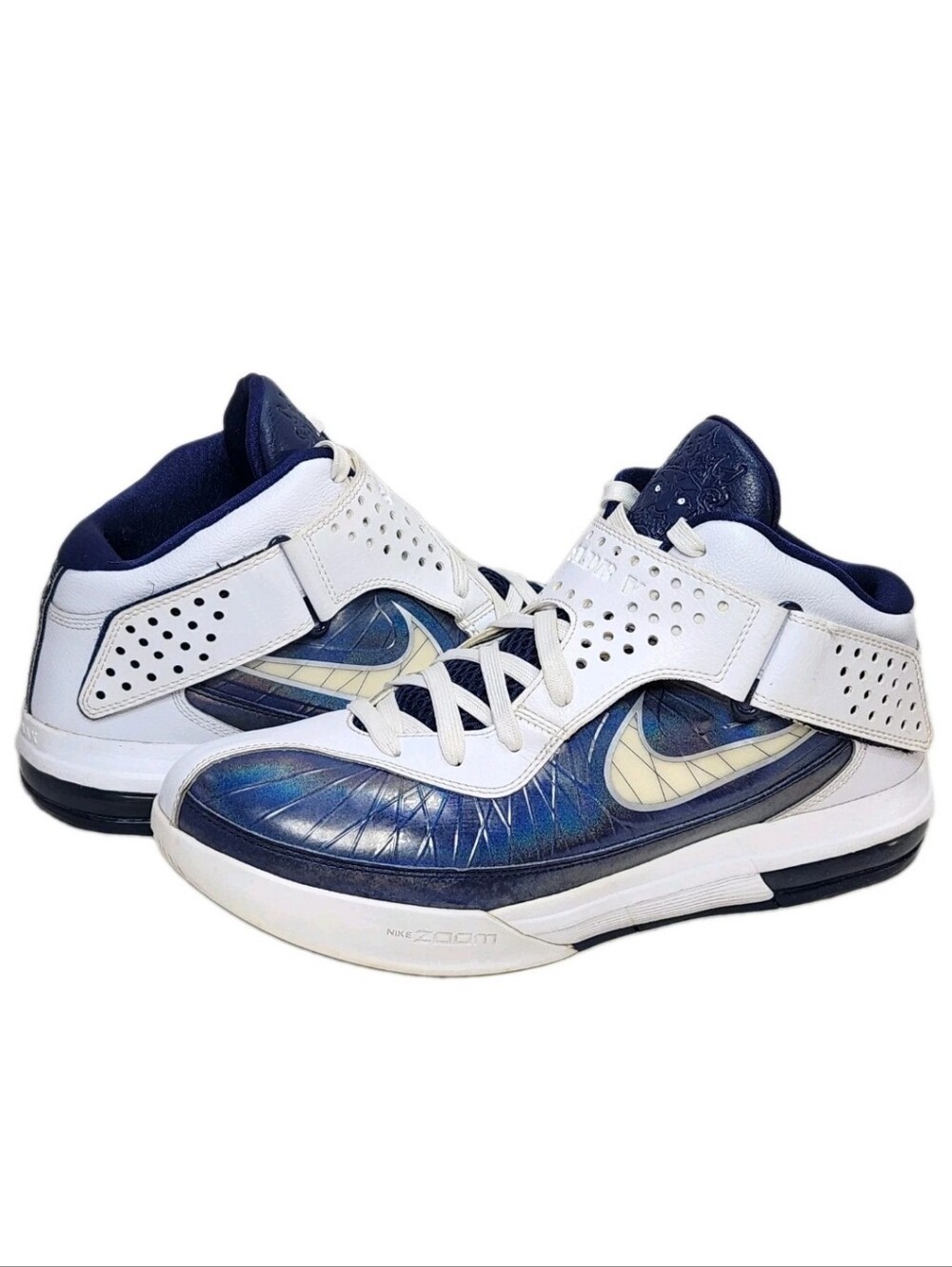 NIKE LeBron Air Max Soldier 5 TB Sz 12.5 White Navy Iridescent 454141-104